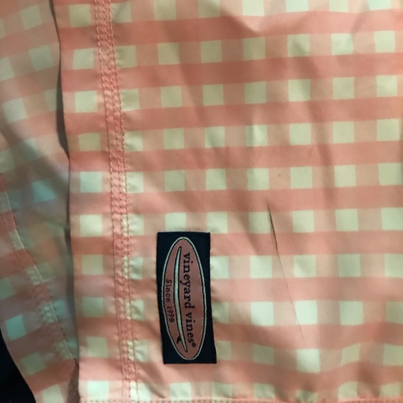Vineyard Vines swim trunks - Picture 2 of 2